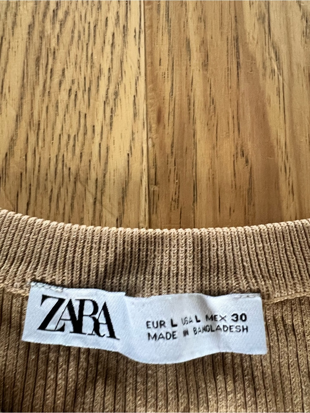 Zara Ribbed Tank Top - Picture 3 of 5